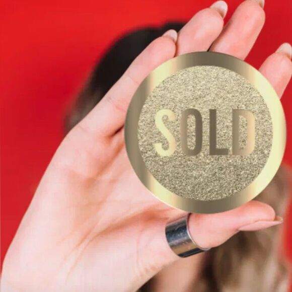 L.L.  - Picture 1 of 7